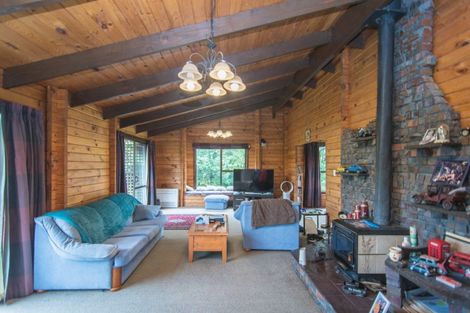 Photo of property in 10 Hillview Place, Pleasant Point, 7903