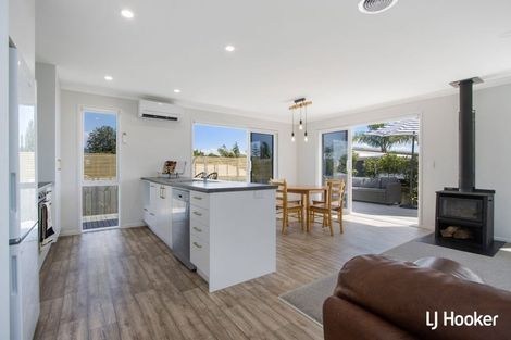 Photo of property in 18 Moet Crescent, Waihi Beach, 3611