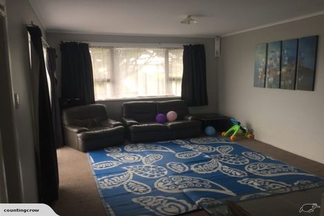 Photo of property in 11 Whitley Crescent, Otara, Auckland, 2023