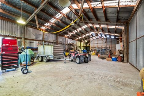 Photo of property in 2923 State Highway 1, Sanson, Palmerston North, 4479