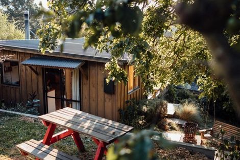 Photo of property in 22 Marine Drive, Diamond Harbour, Lyttelton, 8971