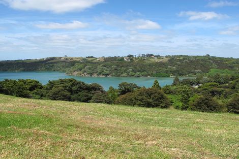 Photo of property in 5 Kookaburra Drive, Tawharanui Peninsula, Warkworth, 0986
