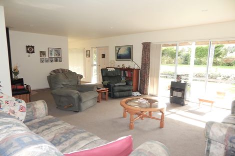 Photo of property in 215 Rangitane Road, Kerikeri, 0294