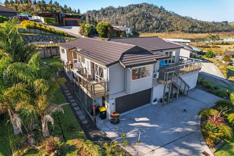 Photo of property in 123 Rangituia Street, Whangamata, 3691