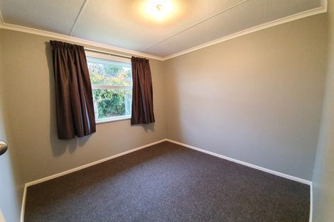 Photo of property in 50 Apollo Parade, Milson, Palmerston North, 4414