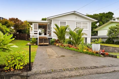 Photo of property in 17d Manu Crescent, Upper Vogeltown, New Plymouth, 4310