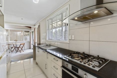 Photo of property in 7 Utting Street, Birkdale, Auckland, 0626