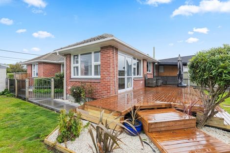 Photo of property in 12 Newport Street, Avondale, Christchurch, 8061