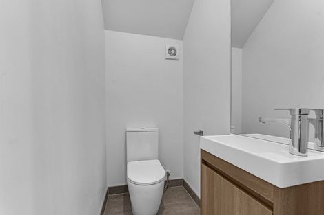 Photo of property in 26d Cape Road, Mangere, Auckland, 2022