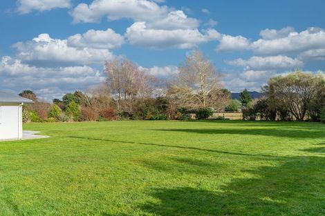 Photo of property in 137 Kent Street, Carterton, 5713