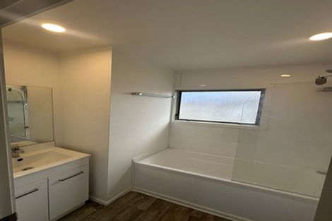 Photo of property in 7 Holland Street, Pukekohe, 2120