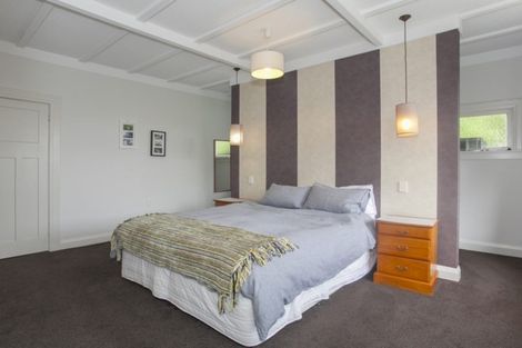 Photo of property in 4 Milverton Avenue, Hokowhitu, Palmerston North, 4410