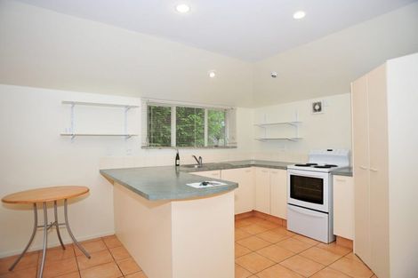 Photo of property in 2/4 Sheldon Street, Woolston, Christchurch, 8023