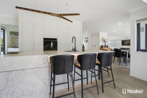 Photo of property in 33 The Crescent, Waihi Beach, 3611