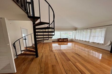 Photo of property in 2/20 Saint Peters Street, Northcote, Auckland, 0627