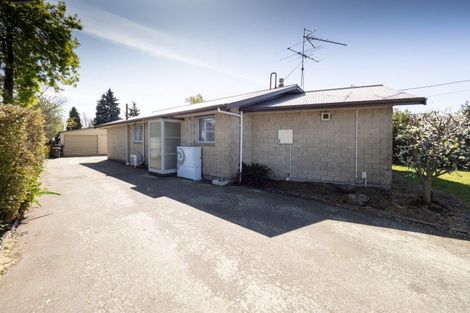 Photo of property in 82 Mcmurdo Street, Tinwald, Ashburton, 7700