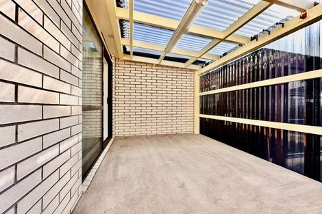 Photo of property in 109 Everglade Drive, Totara Heights, Auckland, 2105