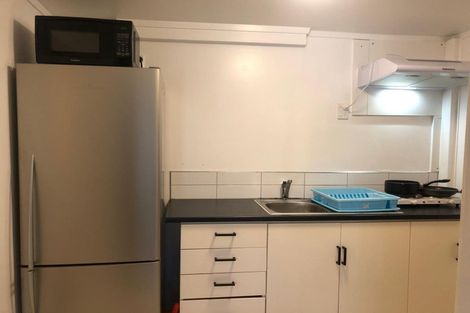 Photo of property in 113 Akaroa Drive, Maupuia, Wellington, 6022