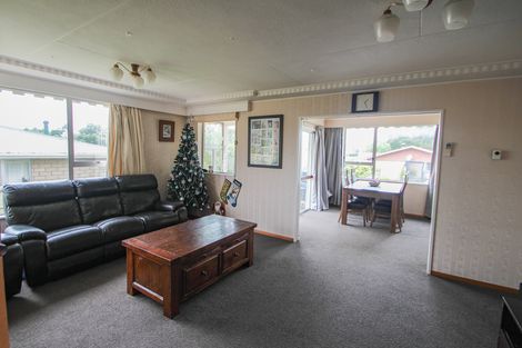 Photo of property in 39 Awamoa Road, Holmes Hill, Oamaru, 9401