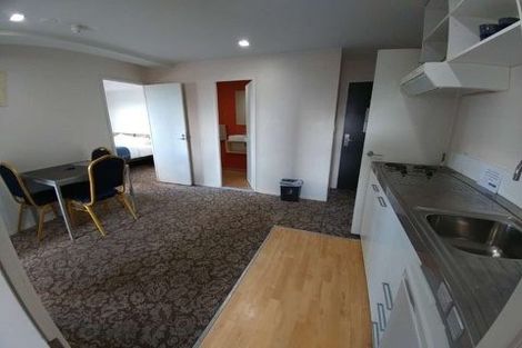 Photo of property in Empire Apartments, 1327/21 Whitaker Place, Grafton, Auckland, 1010