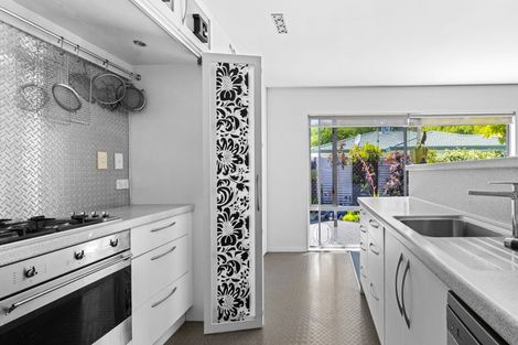 Photo of property in 6 Park Road, Greenmeadows, Napier, 4112