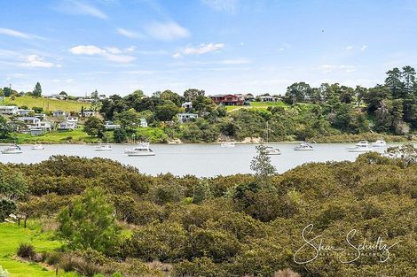 Photo of property in 1122 Whakapirau Road, Whakapirau, Maungaturoto, 0583