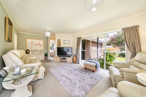 Photo of property in 20 Memphis Grove, Totara Park, Upper Hutt, 5018