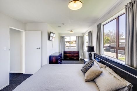 Photo of property in 8 Spriggs Crescent, Greenmeadows, Napier, 4112