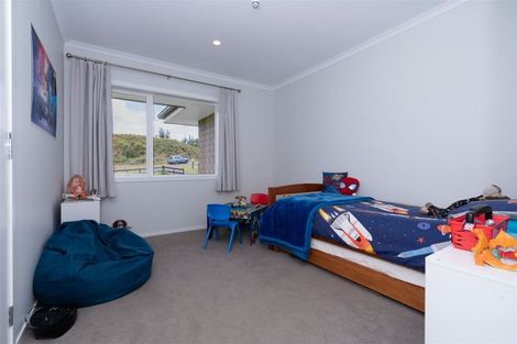Photo of property in 6 Te Ariki Drive, Waitarere, Levin, 5510