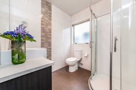 Photo of property in 41 Terrasini Drive, Flat Bush, Auckland, 2019