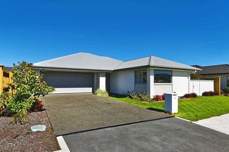 Photo of property in 10 Burford Way, Rolleston, 7615