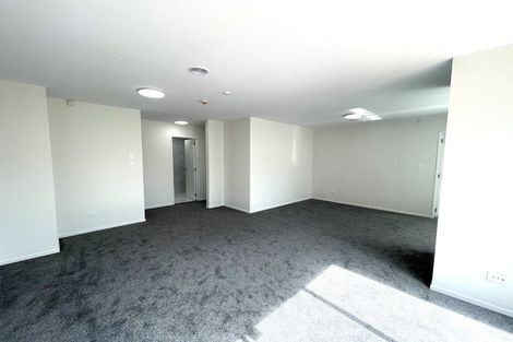 Photo of property in 152 Triangle Road, Massey, Auckland, 0614
