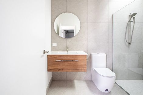 Photo of property in 24 One Haruru Street, Cambridge, 3493