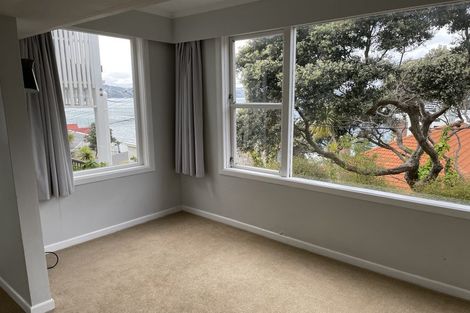 Photo of property in 10a Oriental Terrace, Mount Victoria, Wellington, 6011