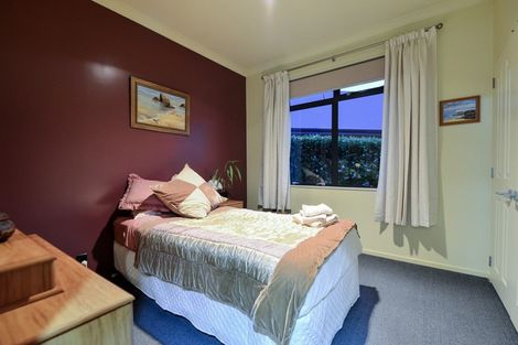 Photo of property in 21 Glen Cree Avenue, Rototuna, Hamilton, 3210