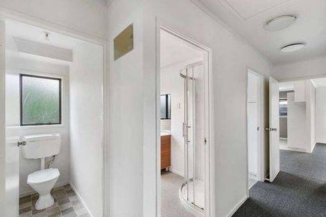Photo of property in 50 Trimdon Street, Randwick Park, Auckland, 2105