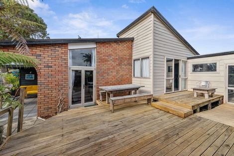 Photo of property in 10 Neri Crescent, Pomare, Rotorua, 3015