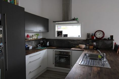 Photo of property in 10 Kirkland Street, Green Island, Dunedin, 9018