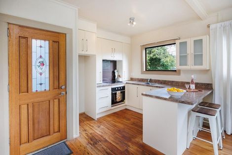 Photo of property in 765 Makerua Road, Tokomaru, Palmerston North, 4474