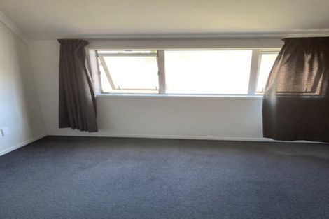 Photo of property in 3c Scotland Place, Hillcrest, Hamilton, 3216