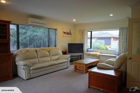 Photo of property in 115 Mandel Mews, Waiwhetu, Lower Hutt, 5010