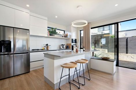 Photo of property in 27b Westgate Drive, Westgate, Auckland, 0614