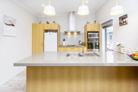 Photo of property in 3 Passchendaele Grove, Trentham, Upper Hutt, 5018