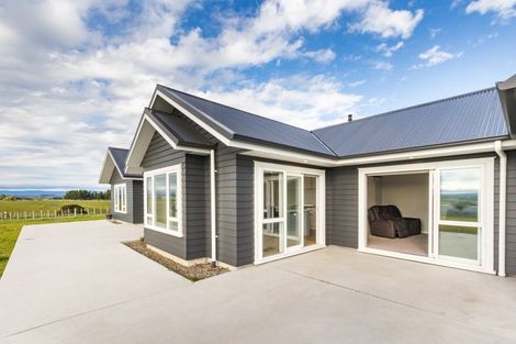 Photo of property in 83 View Road, Halcombe, Feilding, 4779