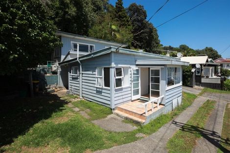 Photo of property in 378 Thames Coast Sh25 Road, Thornton Bay, Thames, 3575