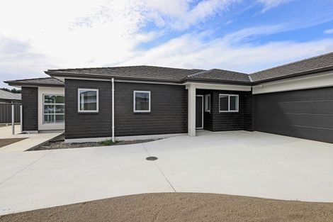 Photo of property in 6 George Yee Place, Taradale, Napier, 4112