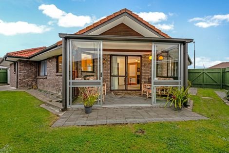 Photo of property in 10 Seville Court, Terrace End, Palmerston North, 4410