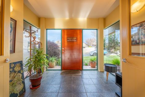 Photo of property in 18 Chateau Close, Gleniti, Timaru, 7910