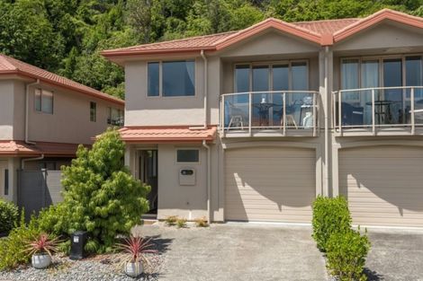 Photo of property in Totara Grove, 2/115 Grove Street, The Wood, Nelson, 7010