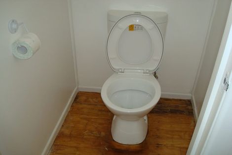 Photo of property in 43 Blease Street, New Lynn, Auckland, 0600